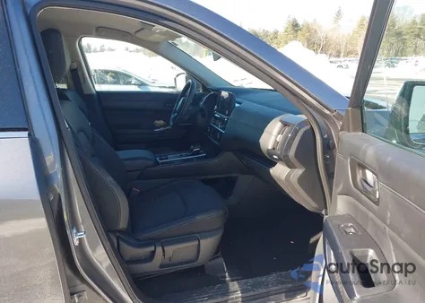 2025 Nissan Pathfinder Sv 4Wd z USA, uszkodzony, nr VIN 5N1DR3BC1SC209728